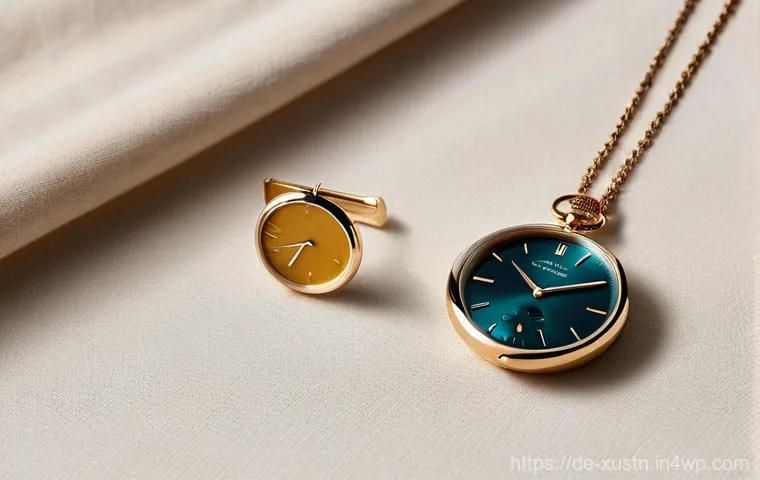 지속가능한 악세서리 브랜드의 내구성 - **Prompt 1: Artisan Crafted Leather Wallet with Patina**
    A close-up shot of a beautifully aged, ...